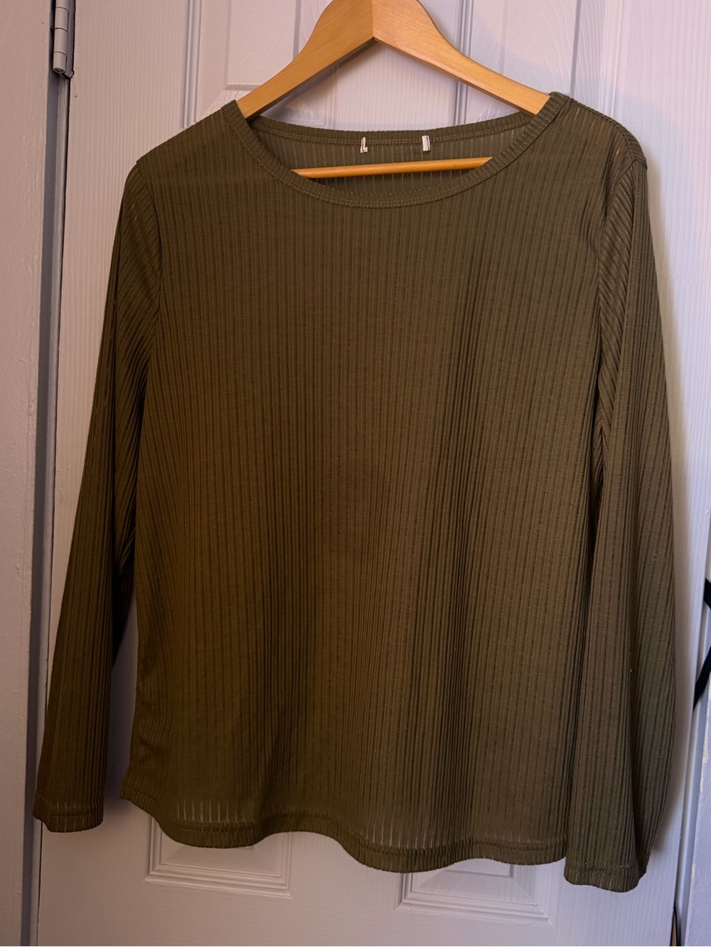Olive Ribbed Long-Sleeve Women's Top